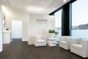 Reviderm skinmedics Baden