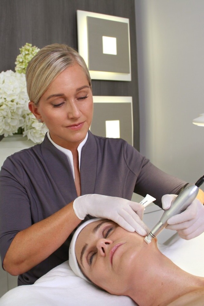 Microneedling-Reviderm-Baden